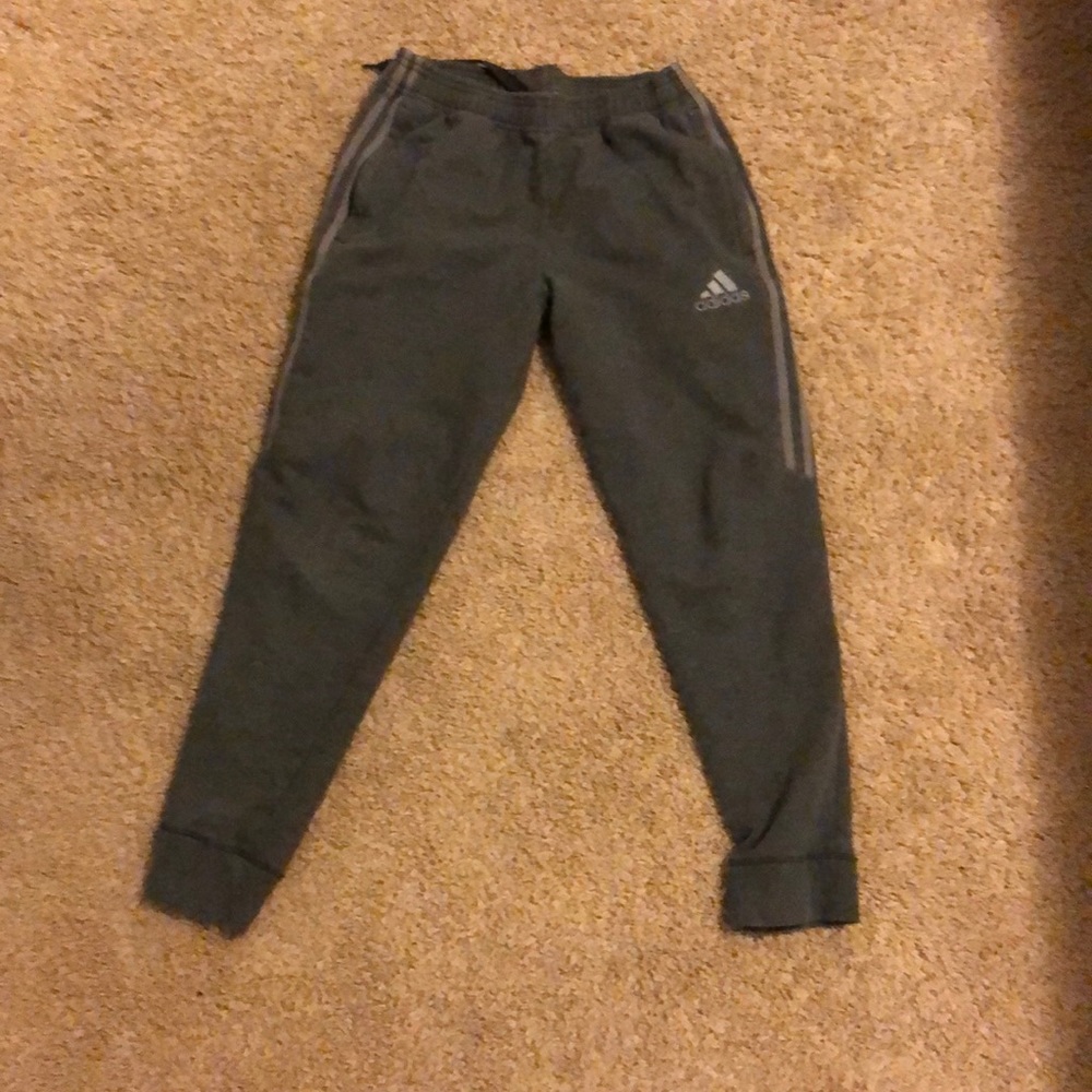adidas sweatpant joggers